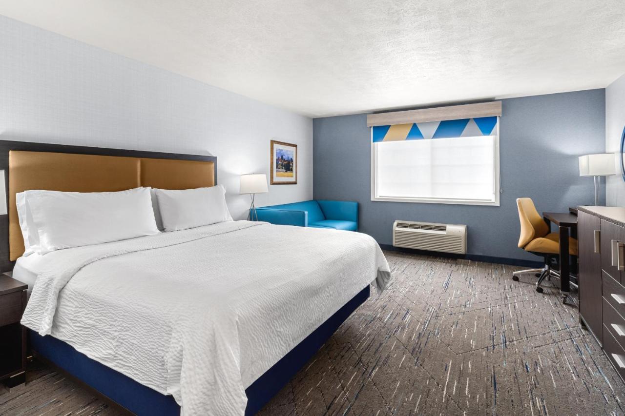 Holiday Inn Express Wenatchee By Ihg Exterior photo