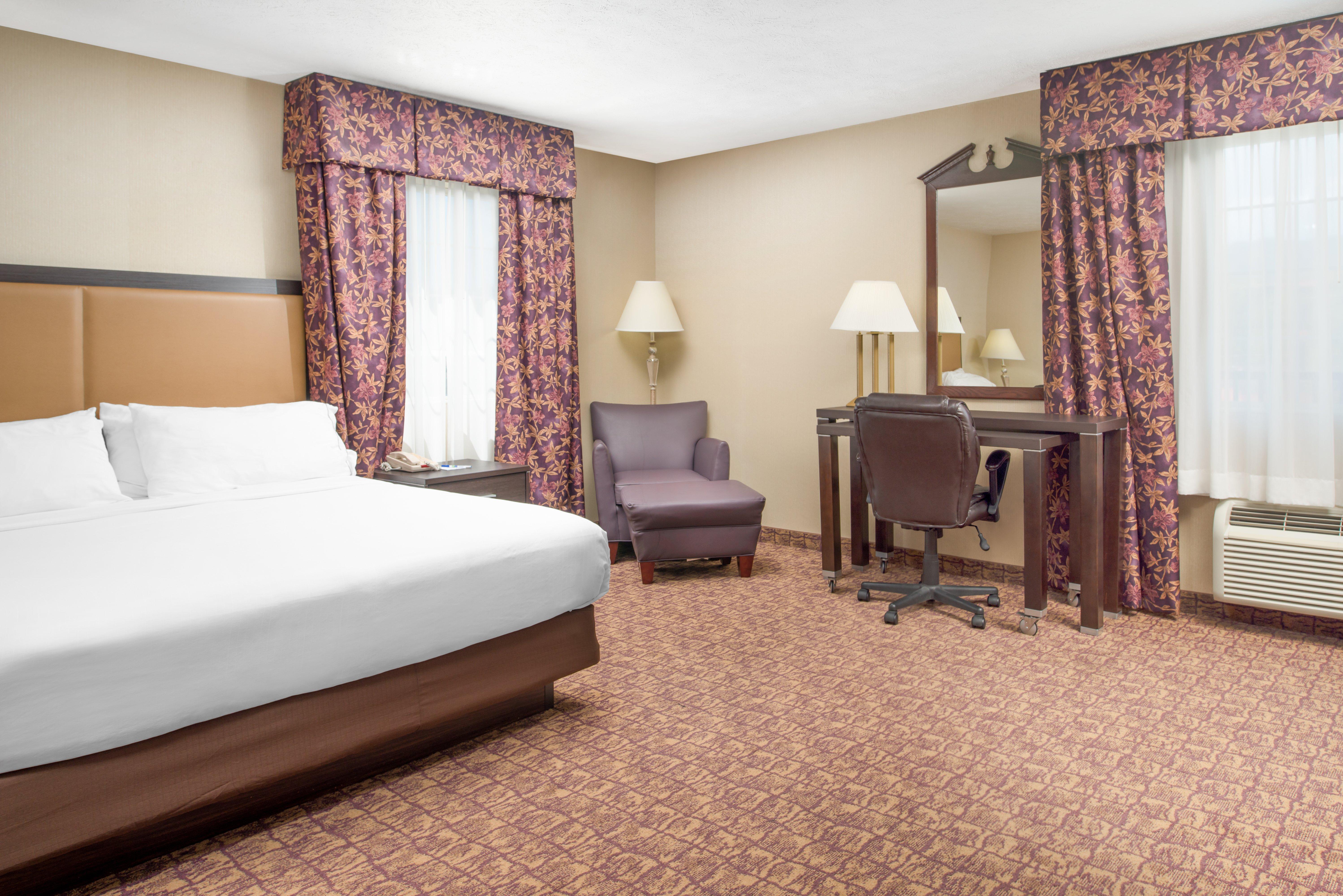 Holiday Inn Express Wenatchee By Ihg Exterior photo
